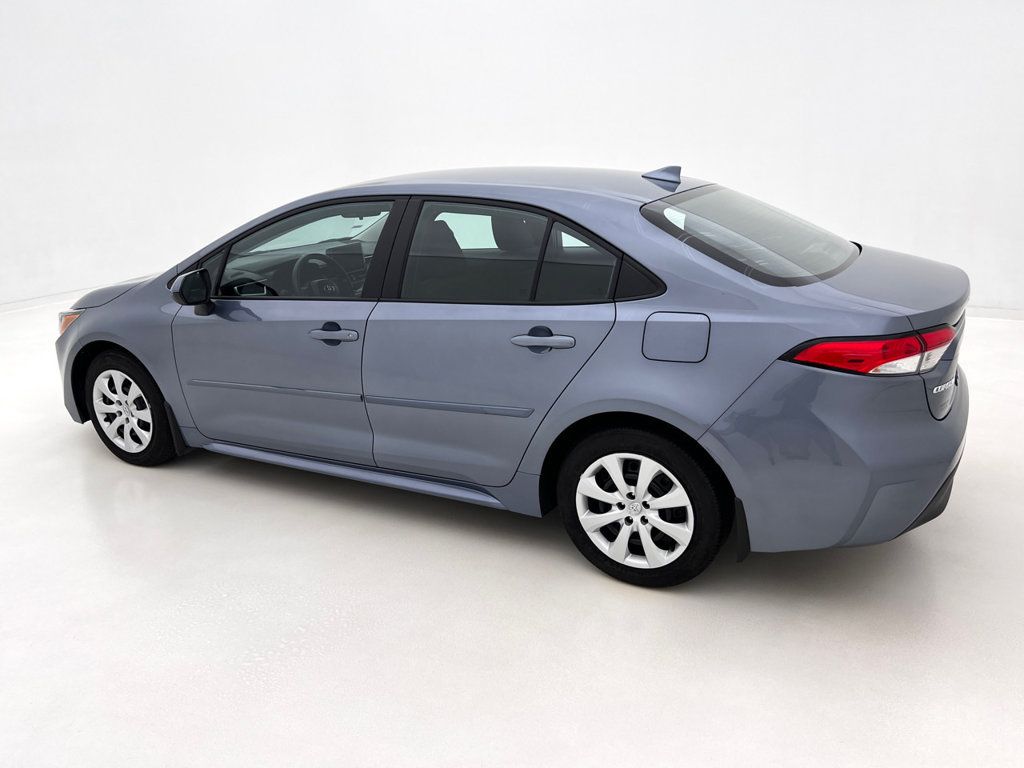 Used 2025 Toyota Corolla LE FWD image 10