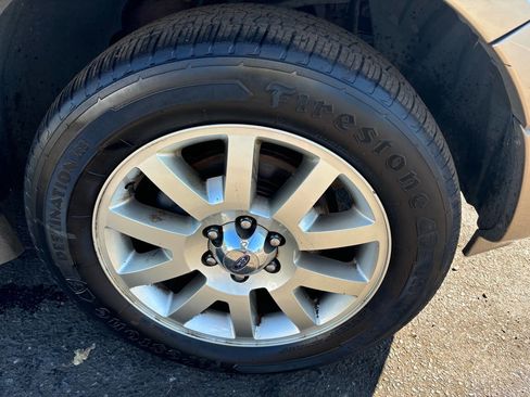 Used 2011 Ford Expedition XLT w/ 202A Rapid Spec Order Code image 26