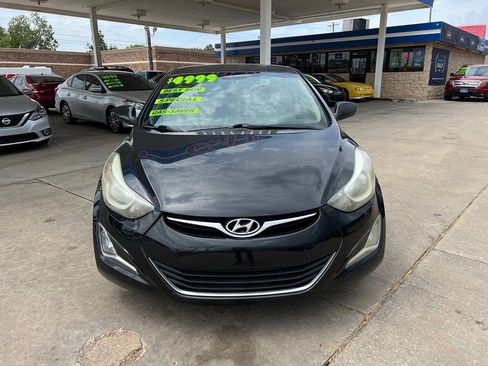 Used 2016 Hyundai Accent SE FWD image 2