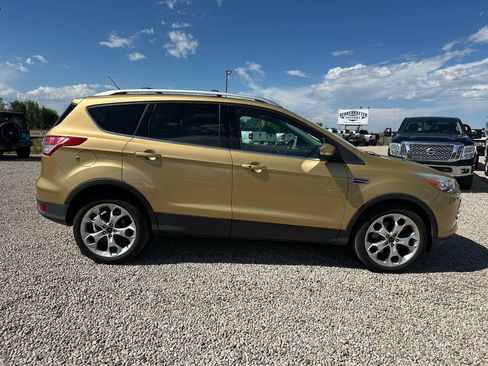 Used 2014 Ford Escape Titanium w/ Equipment Group 401A AWD/4WD image 12