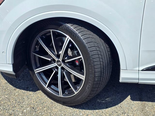 Used 2021 Audi SQ7 Prestige w/ Prestige Package AWD/4WD image 31