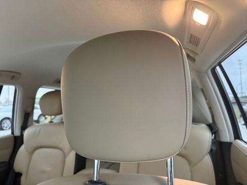 Used 2024 INFINITI QX80 Premium Select w/ Cargo Package image 28