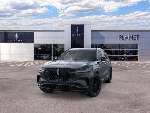 New 2026 Lincoln Aviator Reserve AWD/4WD image 2