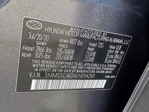 Used 2020 Hyundai Santa Fe Limited AWD/4WD image 23