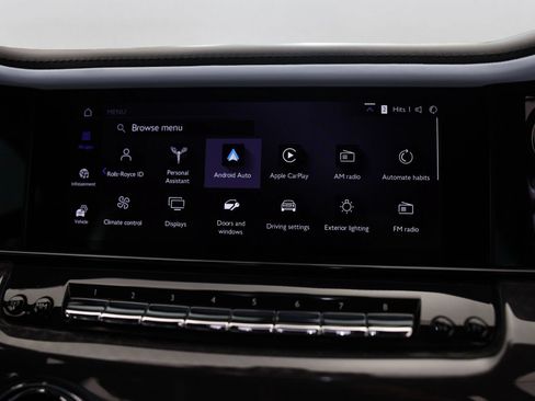 Certified 2025 Rolls-Royce Cullinan Black Badge AWD/4WD image 31