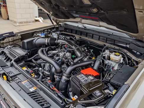 Used 2025 Ford Bronco Raptor image 40