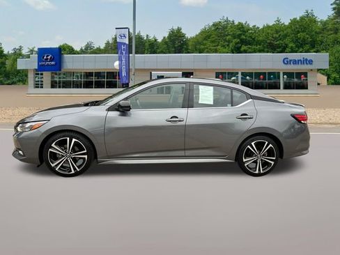 Used 2022 Nissan Sentra SR FWD image 3