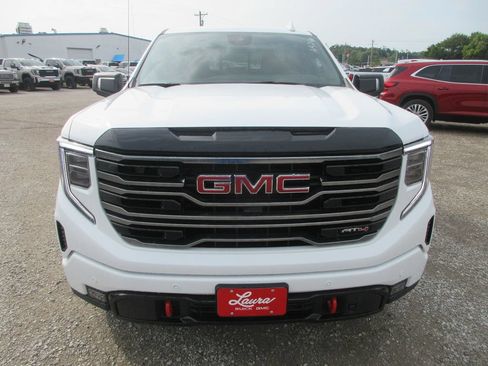 New 2026 GMC Sierra 1500 AT4 w/ AT4 Premium Package AWD/4WD image 11