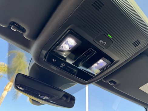 Certified 2021 Volkswagen ID.4 Pro S w/ ID.4 Protection Package image 28