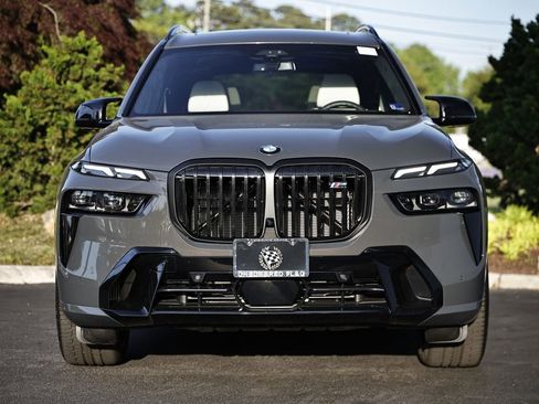 Certified 2026 BMW X7 M60i AWD/4WD image 13