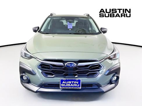 Used 2024 Subaru Crosstrek 2.5i Limited AWD/4WD image 3