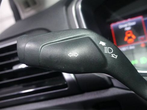 Used 2016 Ford Fusion SE image 33