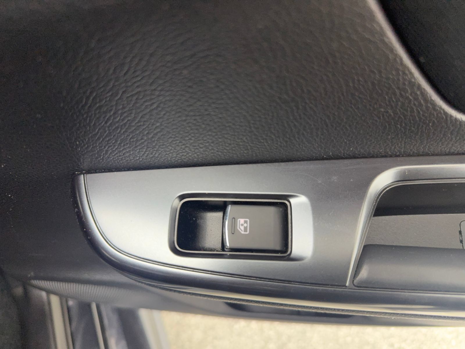 Used 2018 Subaru WRX Premium AWD/4WD image 39