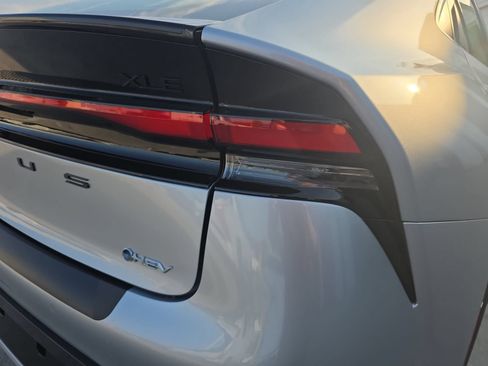 New 2027 Toyota Prius XLE FWD image 28