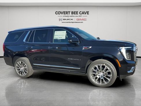 New 2026 GMC Yukon Denali w/ Sun & Power Step Package image 12