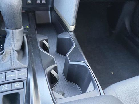 Certified 2025 Toyota Camry LE image 21