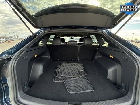 Used 2022 Volkswagen Atlas Cross Sport SE image 22