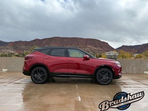 New 2025 Chevrolet Blazer RS w/ Driver Confidence II Package image 3