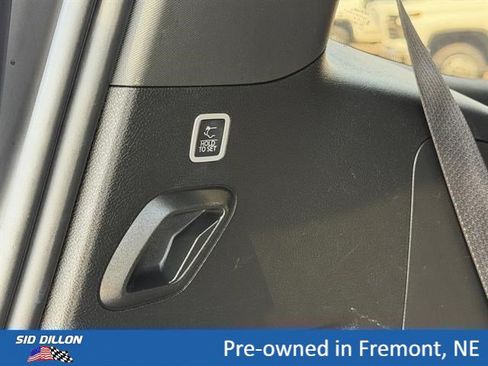 Used 2023 Jeep Grand Wagoneer Series III AWD/4WD image 7