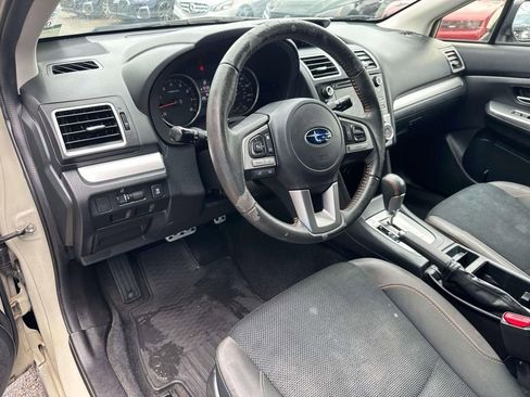 Used 2017 Subaru Crosstrek 2.0i Premium w/ Moonroof Package AWD/4WD image 17