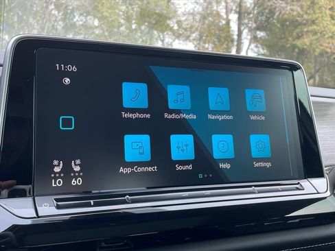 New 2026 Volkswagen Atlas SEL Premium R-Line AWD/4WD image 15