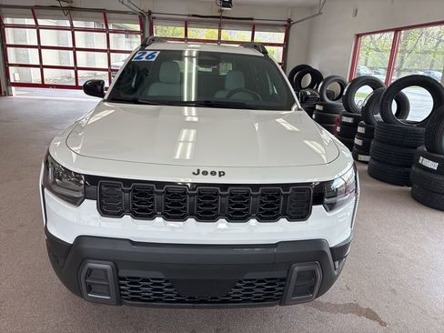 New 2026 Jeep Cherokee Laredo AWD/4WD image 2