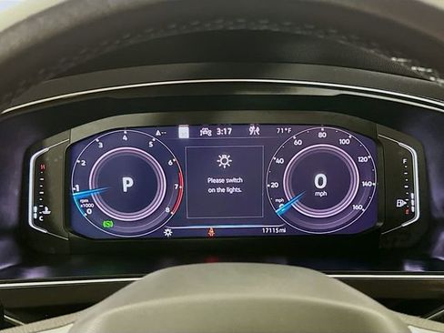 Used 2024 Volkswagen Tiguan SEL R-Line w/ MDO Package, Two-Row image 5