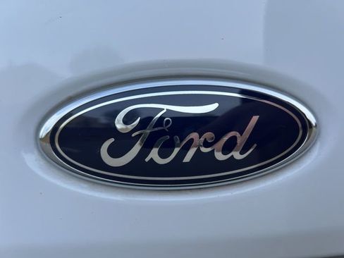 Used 2024 Ford Transit 250 Low Roof w/ Exterior Upgrade Package image 35