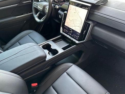 New 2025 GMC Acadia Elevation w/ Elevation Premium Package image 15