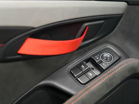 Used 2021 Porsche 718 Cayman GT4 image 20