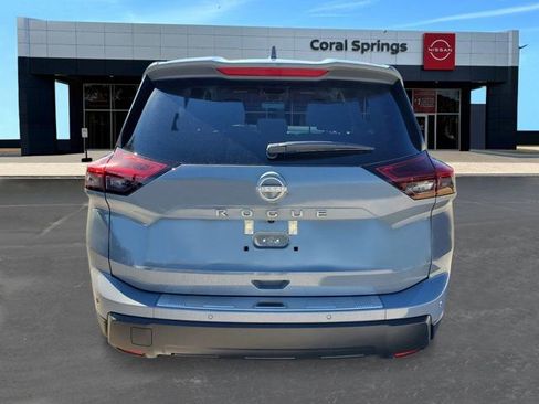 New 2026 Nissan Rogue SV w/ Cold Weather Package FWD image 4