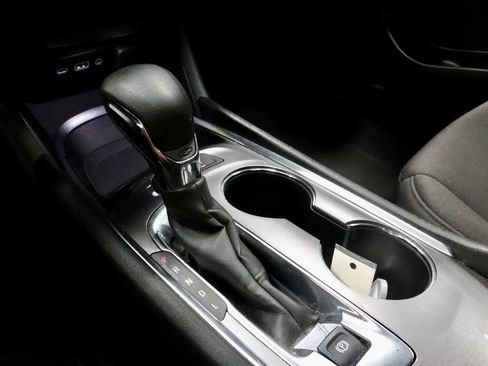 Used 2024 Chevrolet Malibu LT FWD image 33