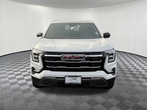 Used 2026 GMC Terrain Elevation w/ Technology Package II image 2