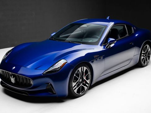 Used 2024 Maserati GranTurismo Folgore AWD/4WD image 5