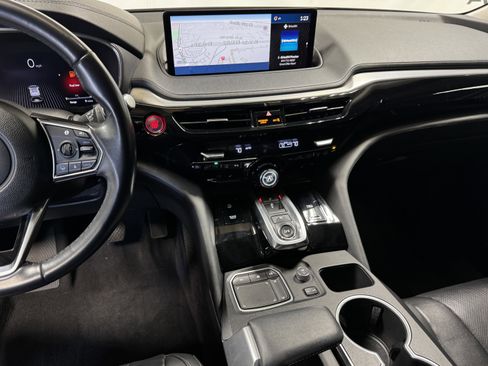 Certified 2023 Acura MDX w/Technology Package image 30
