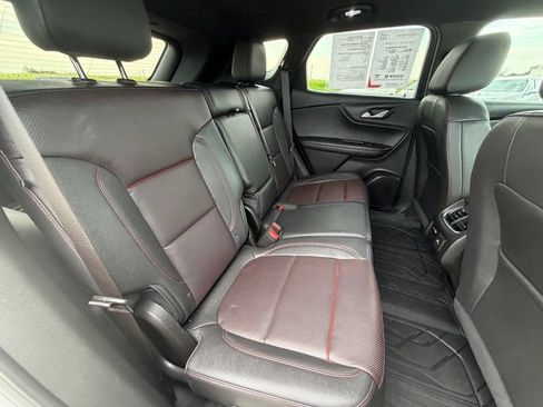 Used 2024 Chevrolet Blazer RS w/ LPO, Floor Liner Package FWD image 31