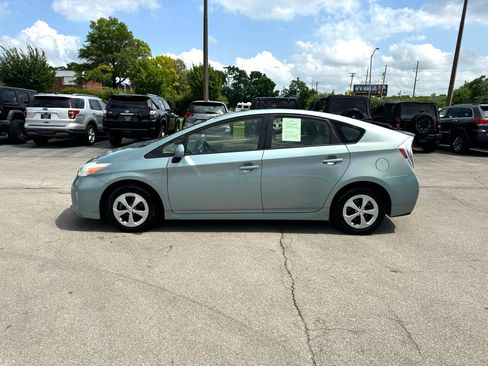 Used 2012 Toyota Prius Three image 6