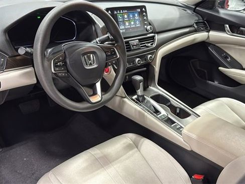 Used 2020 Honda Accord EX image 8