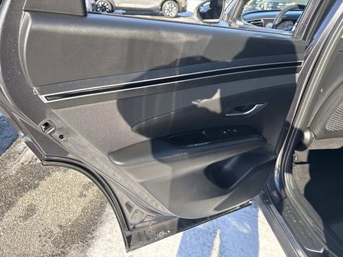 Certified 2024 Hyundai Tucson Limited image 17