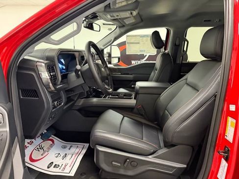 New 2026 Ford F250 Lariat w/ Lariat Premium Package image 11