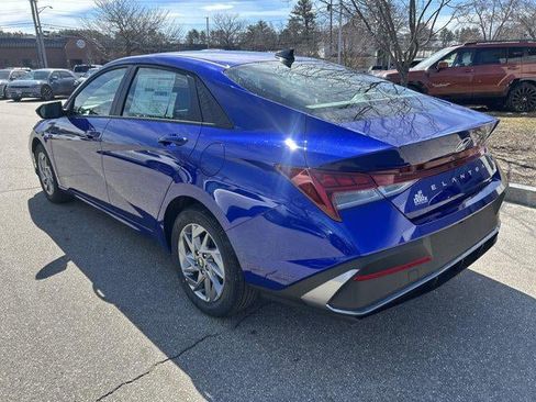 New 2025 Hyundai Elantra Blue image 33