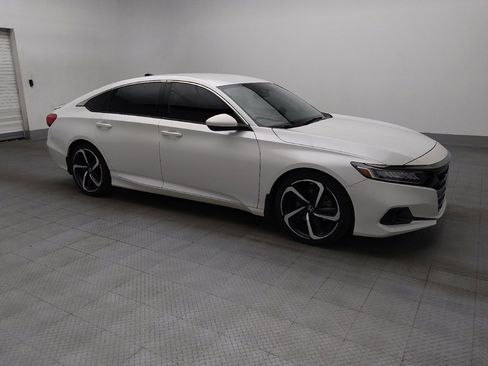 Used 2022 Honda Accord Sport image 11