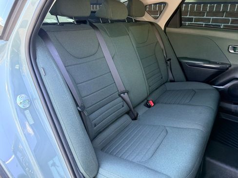 Used 2025 Kia K4 EX FWD image 23