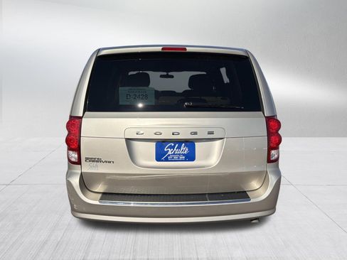 Used 2016 Dodge Grand Caravan SE w/ Quick Order Package 29E SE FWD image 6