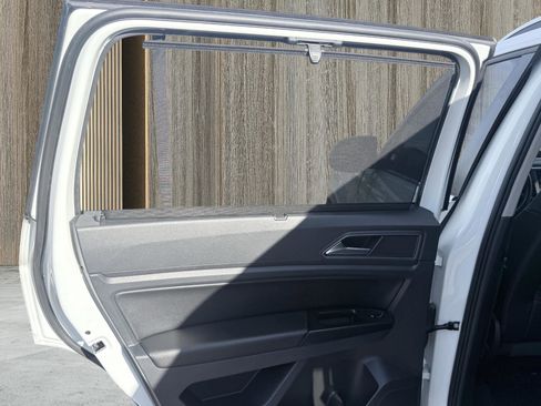 Used 2019 Volkswagen Atlas SE image 33