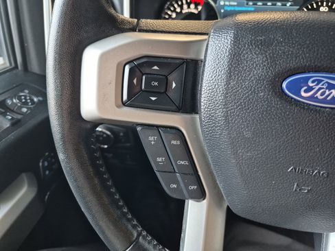 Used 2019 Ford F150 Lariat image 27