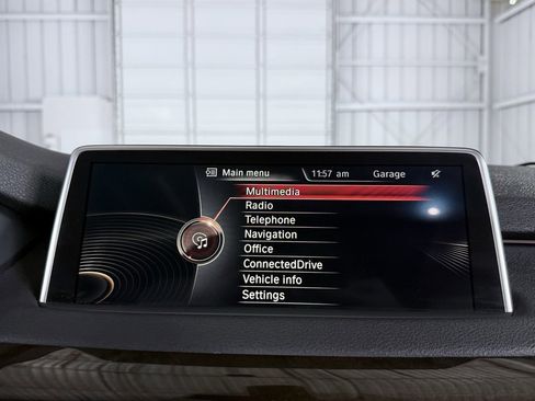 Used 2016 BMW X5 xDrive40e image 33