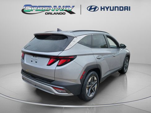 Certified 2025 Hyundai Tucson SEL image 4