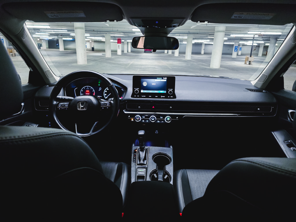 Used 2024 Honda Civic EX-L image 3