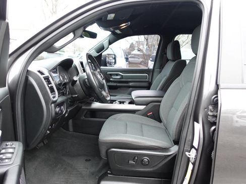 Used 2022 RAM 1500 Big Horn AWD/4WD image 18